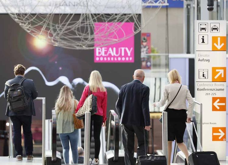 Die Beauty Düsseldorf fand nach zweijähriger Zwangspause vom 6. bis 8. Mai 2022 statt und konnte 32.000 Besucher aus 60 Ländern begrüßen
