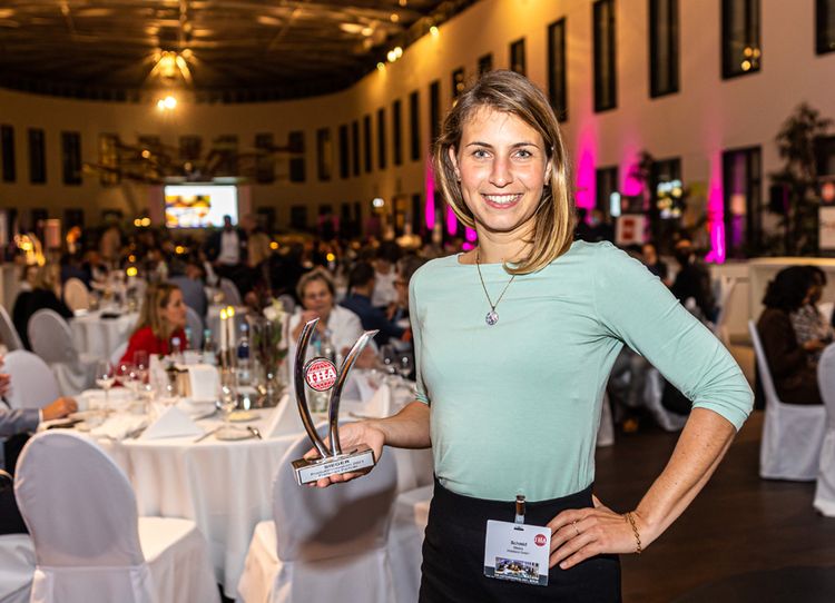 Meike Schmid von Hotelbird - Gewinner der Produktinnovation des Jahres 2021